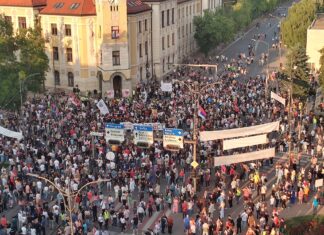 Protest u Nišu zbog nereagovanja Tužilaštva na izbornu korupciju u Zaječaru protesti sud