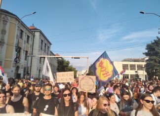 U četvrtak nastavak suđenja za gađanje jajima gradonačelnika Niša, studenti pozivaju na protest