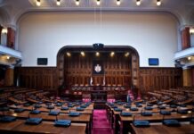 Macut: Zakon roditelj-negovatelj u julu pred poslanicima, prve isplate roditeljima od oktobra skupština srbije