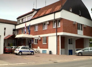 General Stojanović o nestanku oružja iz policijske stanice Doljevac: Bojim se da su ti pištolji u rukama onih što biju studente