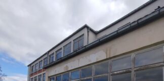 Milošević: „Raspada se škola sa preko 300 učenika u selu kod Žitorađe“