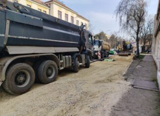 Rekonstrukcija trotoara u Voždovoj ulici biće završena do kraja proleća Rekonstrukcija trotoara