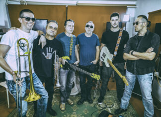 „Deca loših muzičara“ promovišu novi album ovog vikenda na dva koncerta u Nišu
