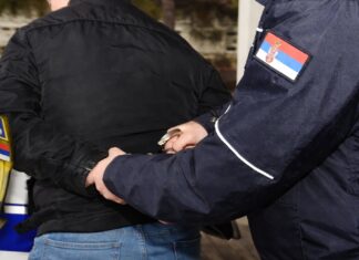 Uhapšen inspektor za zaštitu životne sredine Grada Niša, osumnjičen da je prikrivao firmu koja zagađuje vazduh uhapšen