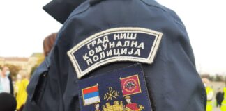 Komunalna milicija u Nišu nabavlja opremu: bodi-kamere, palice, biber-sprejeve, lisice, štampače za kazne i garderobu komunalna milicija