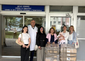 Odeljenje neonatologije UKC Niš dobilo dve nove kolevke zahvaljujući humanitarnoj akciji „Matura za sve“
